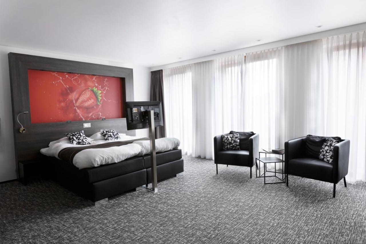 Apart! Food & Drinks Apartments Zwolle  Bagian luar foto